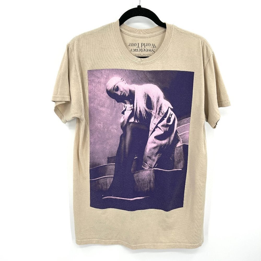 ARIANA GRANDE Beige Purple 2019 Sweetener World Tour Graphic Print Shirt Medium